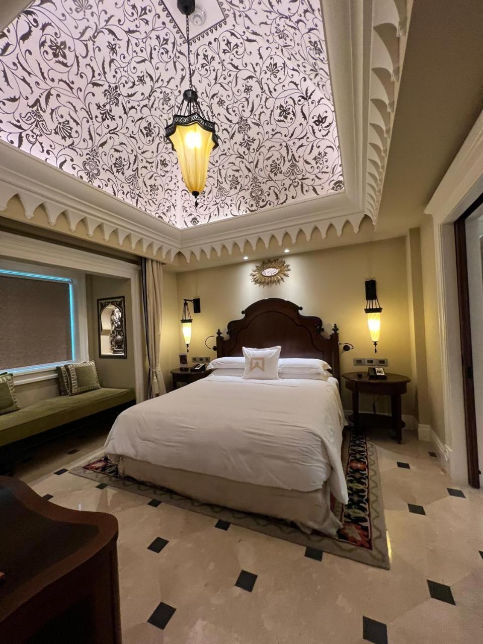 Отель Itc Grand Bharat, A Luxury Collection Retreat, Gurgaon, New Delhi Capital Region Экстерьер фото