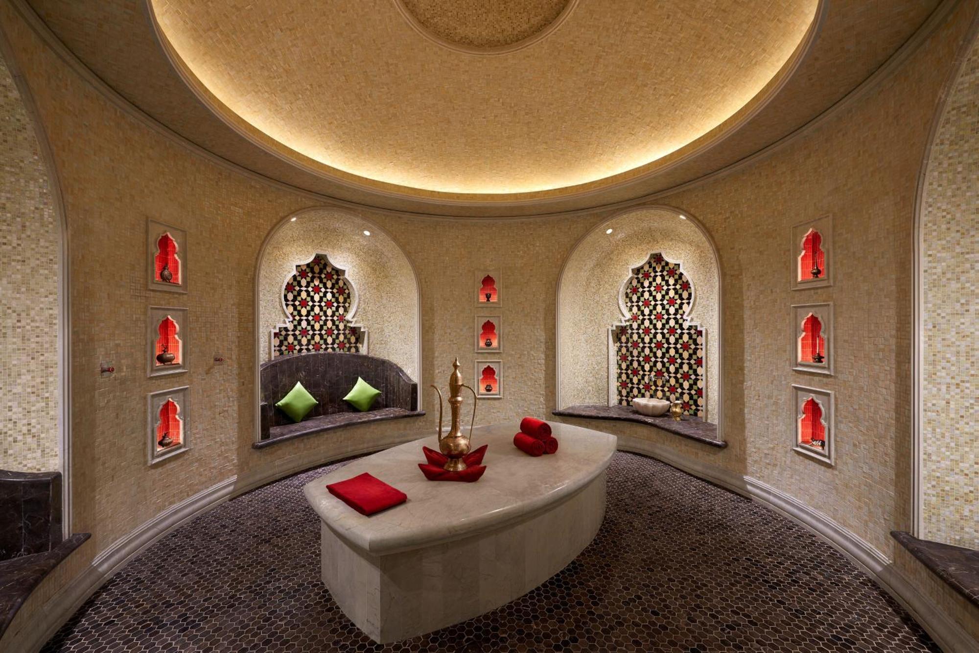 Отель Itc Grand Bharat, A Luxury Collection Retreat, Gurgaon, New Delhi Capital Region Экстерьер фото